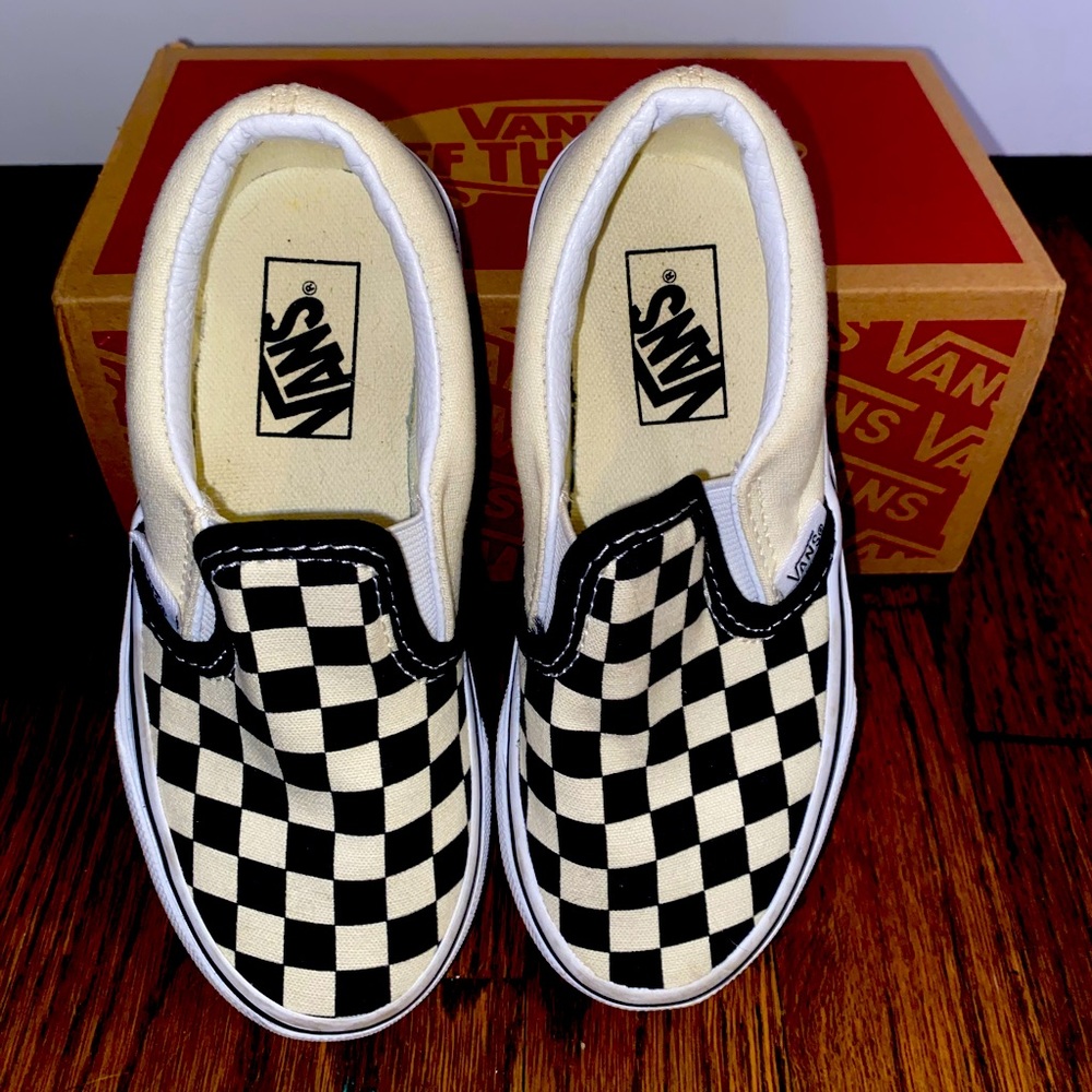 Preschool Size 11 Slip On Vans! Worn Twice,Cute And Comfortable! Good Condition